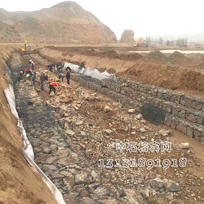 護(hù)堤鉛絲籠,護(hù)岸鉛絲籠13131891918 護(hù)堤鉛絲籠,護(hù)岸鉛絲籠13131891918