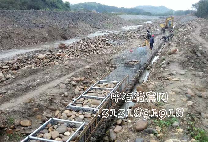 防洪護腳賓格網(wǎng)13131891918 防洪護腳賓格網(wǎng)13131891918